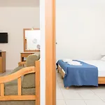 아파트호텔 Elena Nina 4*