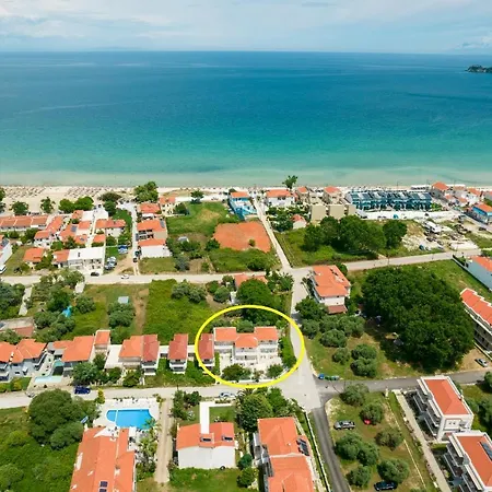 Elena Nina 스칼라 포타미아스