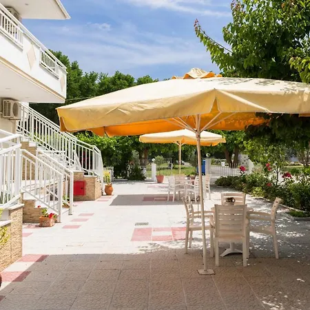 Elena Nina Hotel de apartamente Skala Potamia