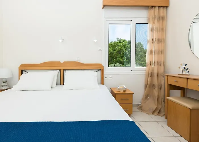 Elena Nina 4* Skala Potamia