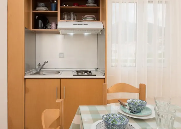 Elena Nina Апарт-отель