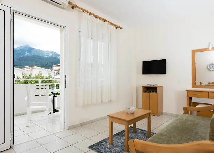 Hotel de apartamente Elena Nina Skala Potamia