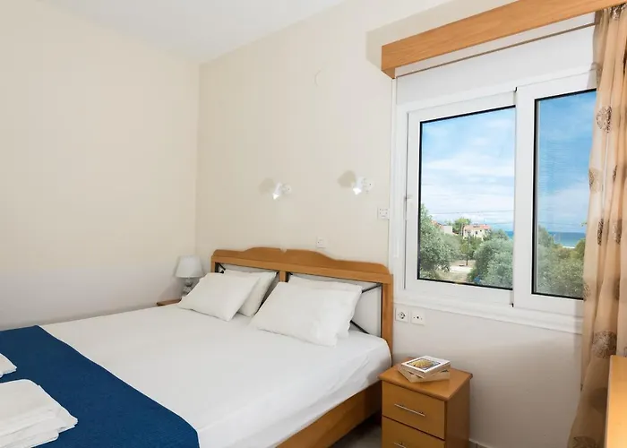 Hotel de apartamente Elena Nina Skala Potamia