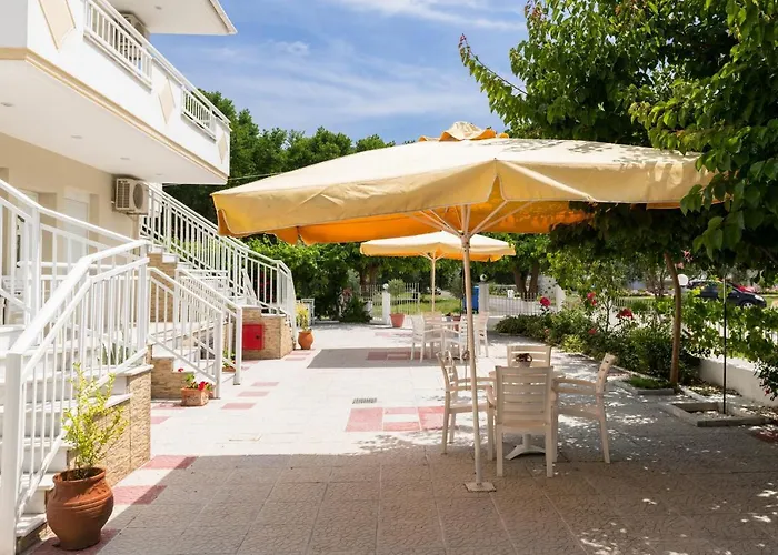 Elena Nina Апарт-отель Скала-Потамиас